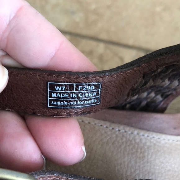 Ugg Assia Wedge - Picture 5 of 8